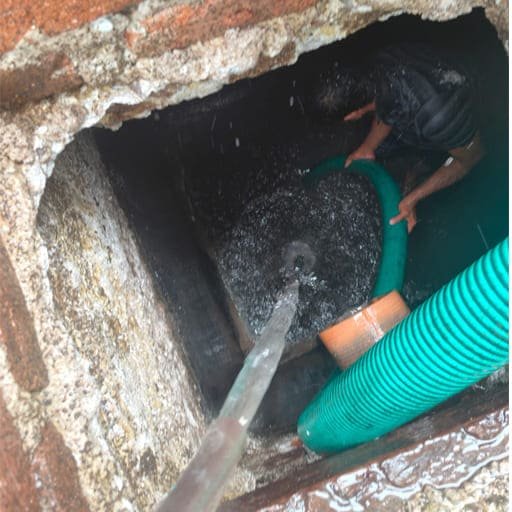 Mathrusath-septic-tank-services-gallery33